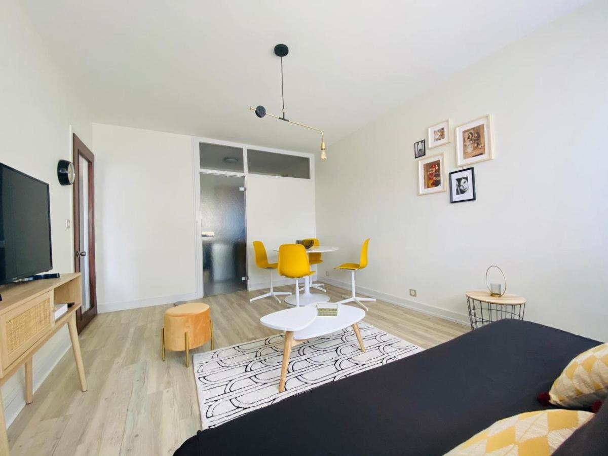 Appartements Pyrenees-Barthou Pau Exteriör bild